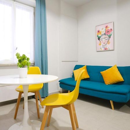 Apartament Le Stanze Di Mami Salerno Zewnętrze zdjęcie