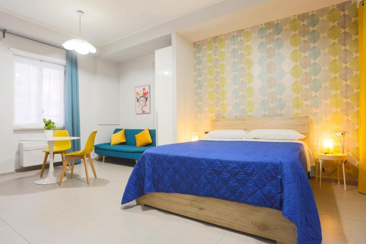 Apartament Le Stanze Di Mami Salerno Zewnętrze zdjęcie
