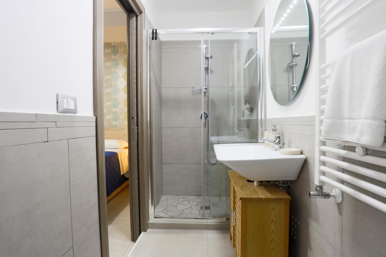 Apartament Le Stanze Di Mami Salerno Zewnętrze zdjęcie