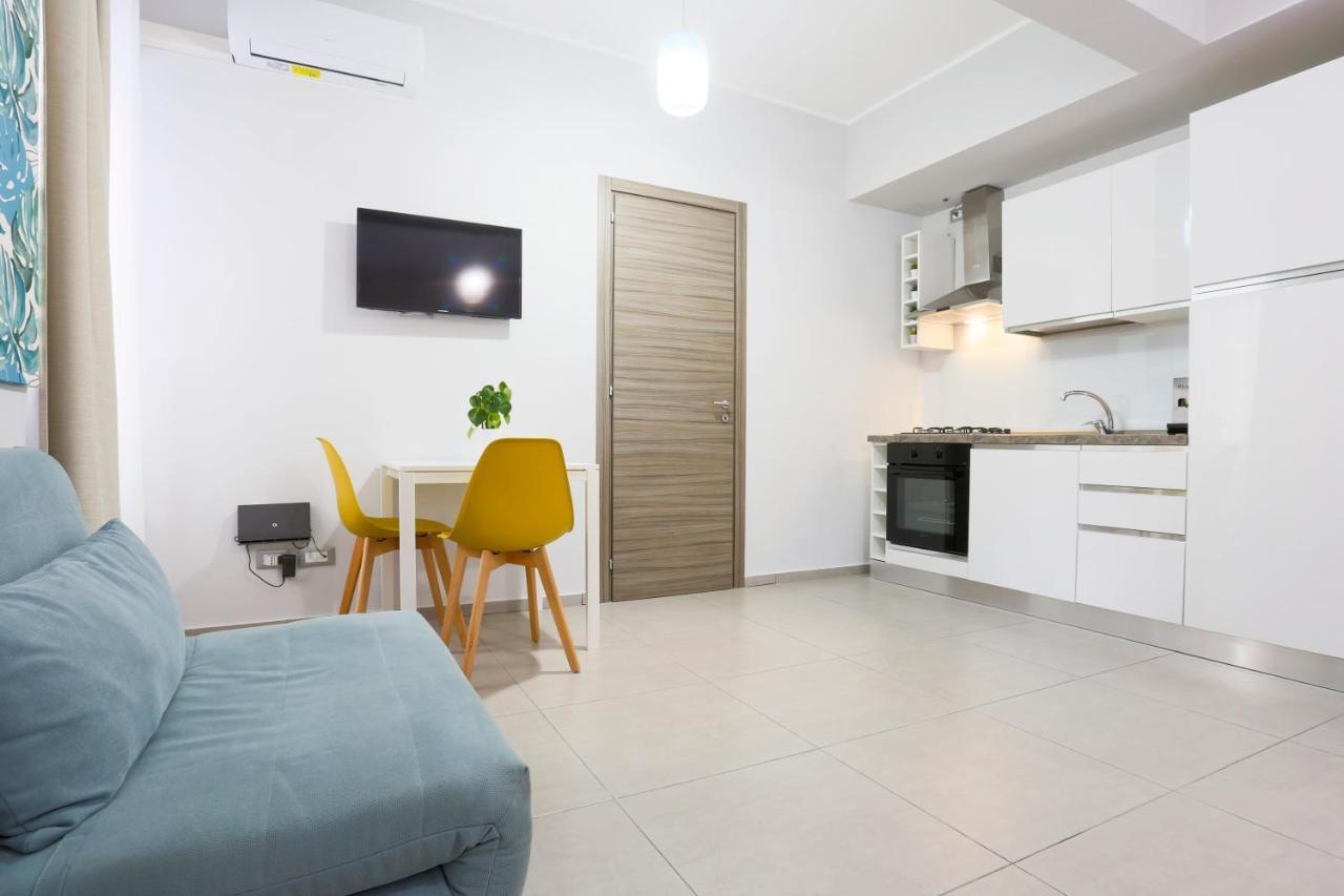 Apartament Le Stanze Di Mami Salerno Zewnętrze zdjęcie