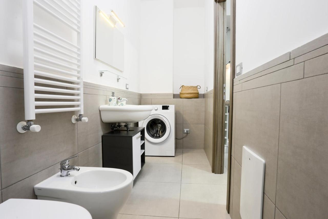 Apartament Le Stanze Di Mami Salerno Zewnętrze zdjęcie