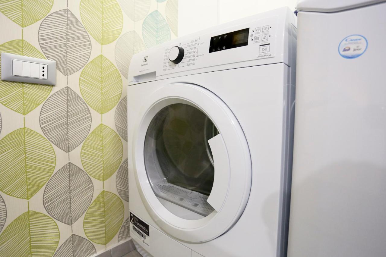 Apartament Le Stanze Di Mami Salerno Zewnętrze zdjęcie